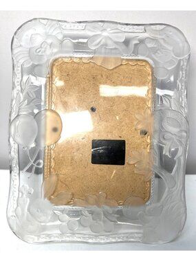 Vintage Mikasa Clear Glass Picture Frame With Etched Bear & Balloon Design 5 x 7